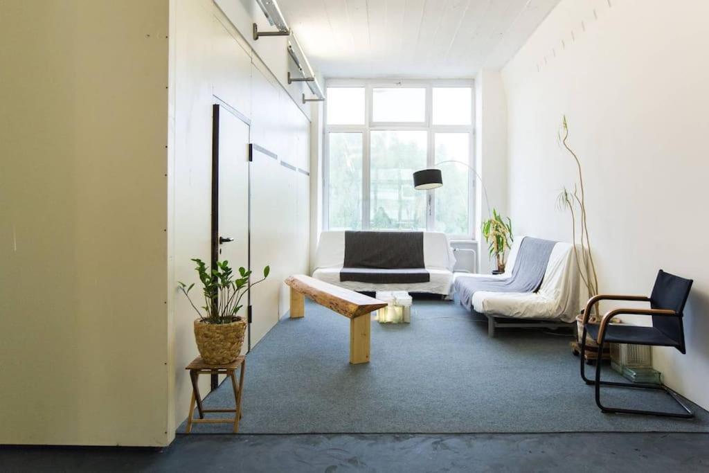 200Qm Loft For Friends And Family - On The Spree! Apartman Berlin Kültér fotó